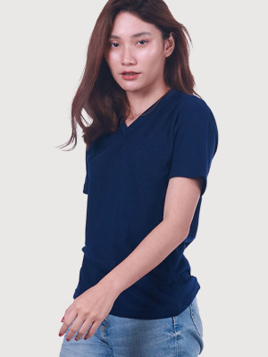 เสื้อยืดคอวี — สีกรมท่า