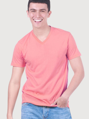 เสื้อยืดคอวี — สีชมพู